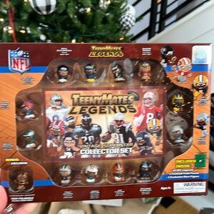 NFL TeenyMates Legends Vintage Superstar Collector Set